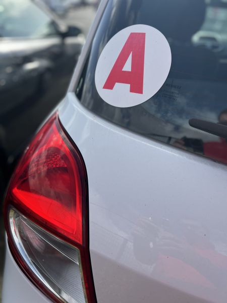 Quelle voiture est idéale pour un jeune conducteur ? – Mercier Auto