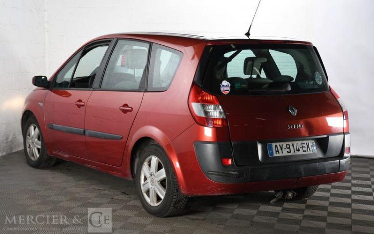 RENAULT GRD SCENIC 2.0 16V CONFOT EXPRESSION ROUGE AY-914-EX