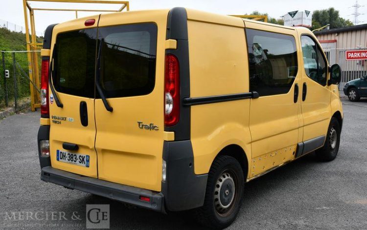 RENAULT TRAFIC DCI 90CH OPTI CONSO CONFORT JAUNE DH-383-SK