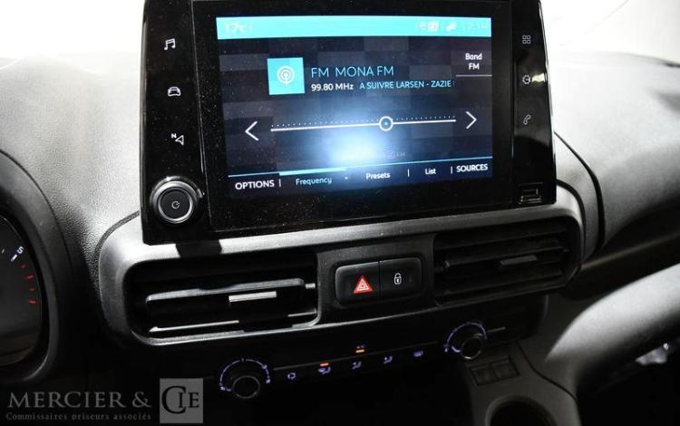 CITROEN BERLINGO DBLE CAB XL HEAVY 1,5 BLUEHDI 100 CONTROL BLANC 2AFX643