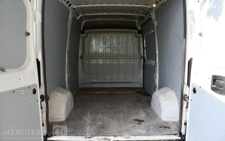 CITROEN JUMPER 35 L2H2 2,2 BLUEHDI 120 S&S CLUB BLANC 2BLB892