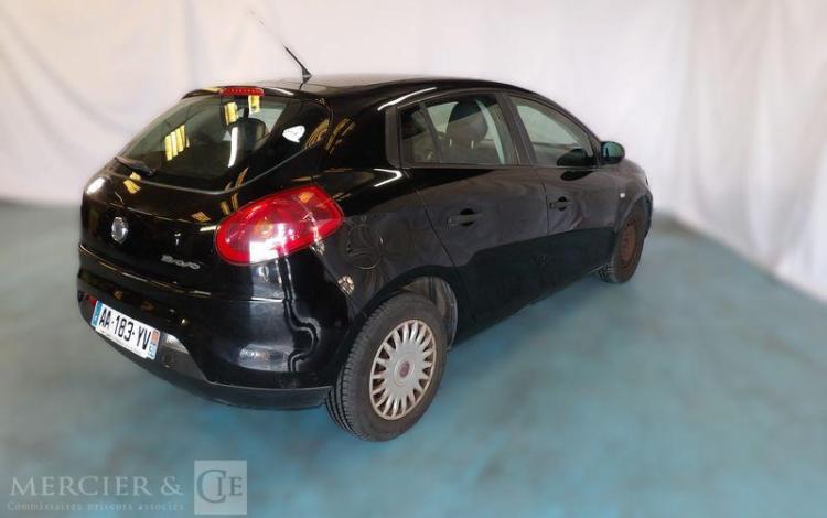 FIAT BRAVO 1,4 90CH DYNAMIC NOIR AA-183-YV