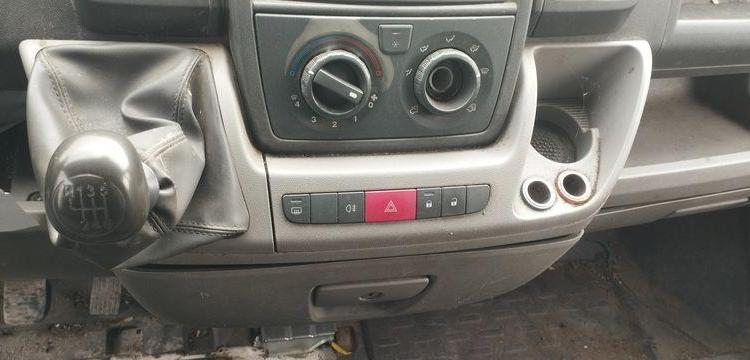 CITROEN JUMPER 3 PHASE 1/2 FOURGON 33 2.2 HDI FOURGON MOYEN 120 CV – DIESEL – 269249 KMS BLANC AE-074-WX