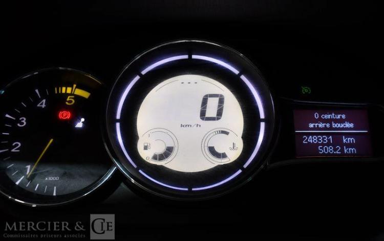 RENAULT MEGANE 1,5 DCI 110 AUTHENTIQUE GRIS AH-303-VS