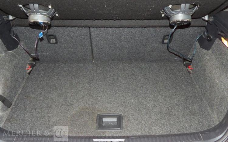 VOLKSWAGEN POLO 1.6 TDI 16V 75CV ROUGE AV-358-JN