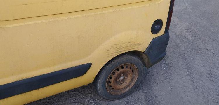 RENAULT KANGOO EXPRESS I FOURGON 1.9D – 55CV – ANNEE 2002 JAUNE AY-346-FP