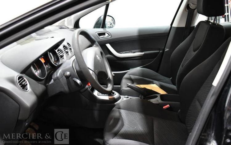 PEUGEOT 308 1,6 HDI 90 CONFORT NOIR BB-826-VC