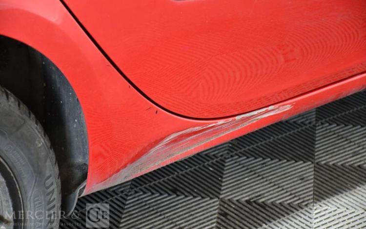 RENAULT CLIO III ESTATE 1,5 DCI75 AUTHENTIQUE ROUGE BD-158-ZG