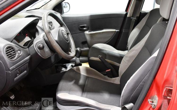 RENAULT CLIO III ESTATE 1,5 DCI75 AUTHENTIQUE ROUGE BD-158-ZG