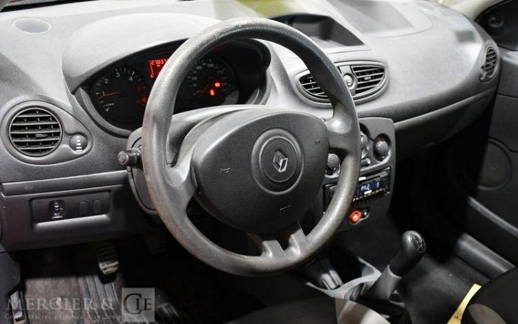 RENAULT CLIO III ESTATE 1,5 DCI75 AUTHENTIQUE ROUGE BD-158-ZG