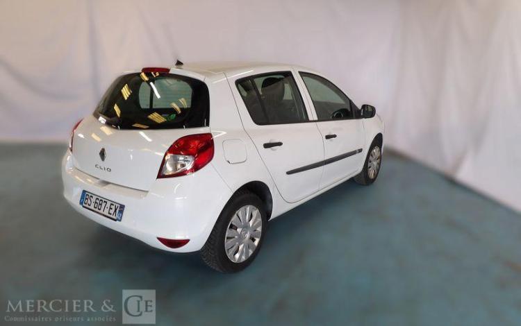 RENAULT CLIO 1,2 75CH BLANC BS-687-EX