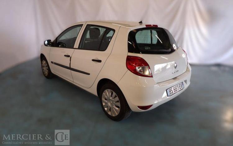 RENAULT CLIO 1,2 75CH BLANC BS-687-EX