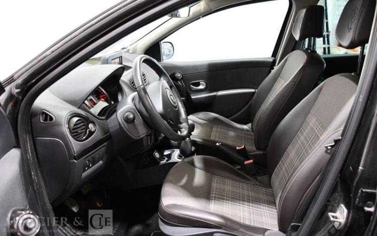 RENAULT CLIO 1,5 DCI105 EXCEPTION TOMTOM NOIR BV-894-VD
