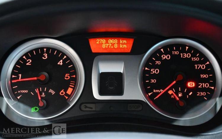 RENAULT CLIO 1,5 DCI105 EXCEPTION TOMTOM NOIR BV-894-VD