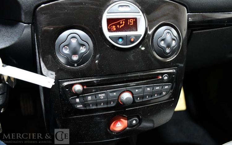RENAULT CLIO 1,5 DCI105 EXCEPTION TOMTOM NOIR BV-894-VD