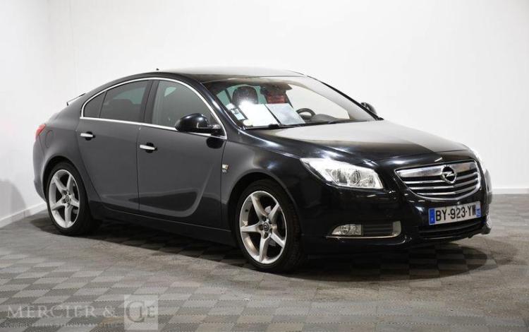 OPEL INSIGNIA 2,0 CDTI 160 ECOFLEX COSMO PACK NOIR BY-923-YW