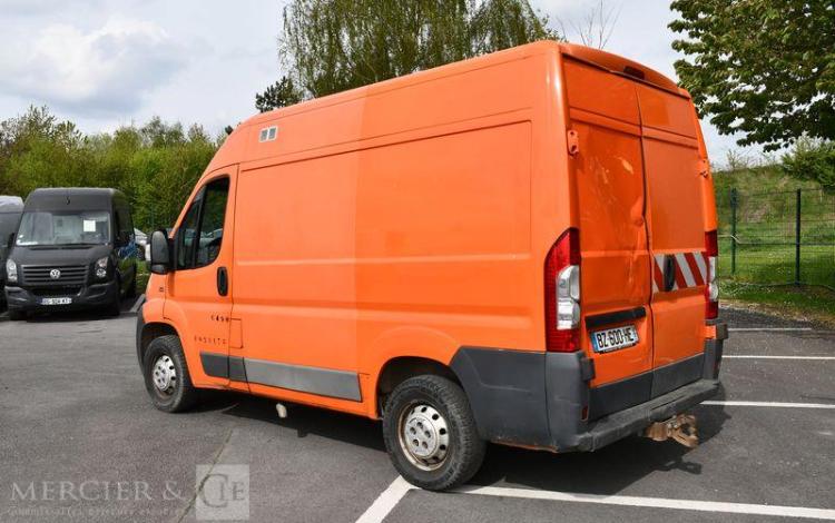 FIAT DUCATO DOUBLE CAB 2,3 MJT 120 ORA BZ-600-HE