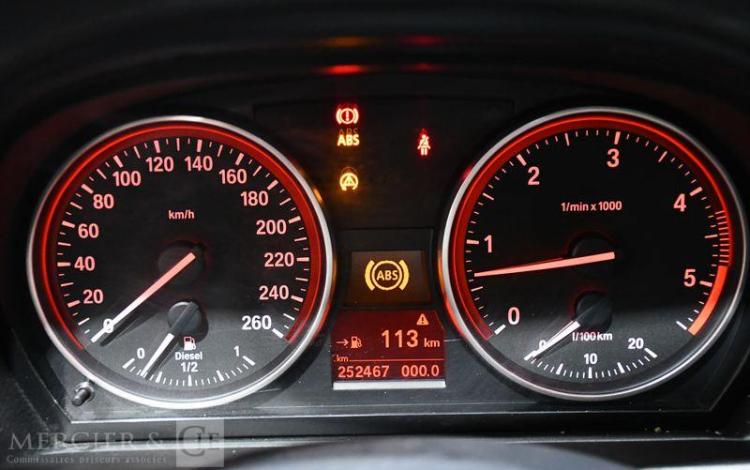 BMW SERIE 3 E91 TOURING 325D 195 CH CONFORT NOIR BZ-768-JC