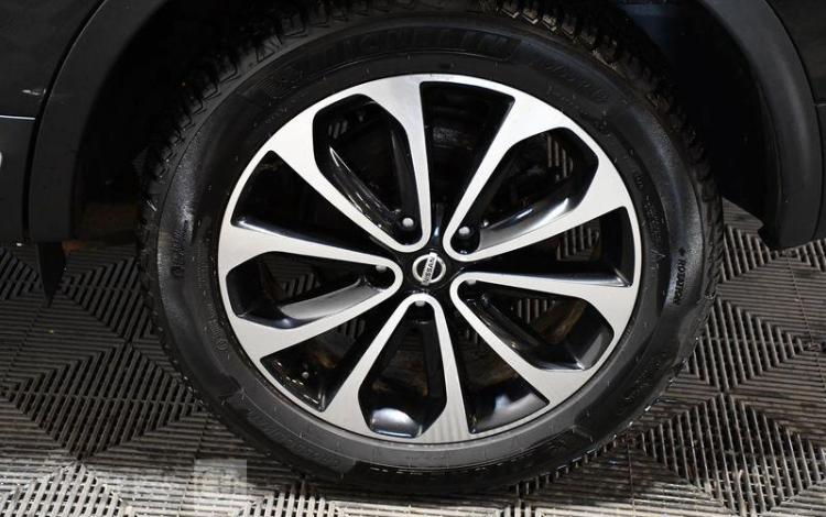 NISSAN QASHQAI 1,5 DCI110 N-CONNECTA 2WD NOIR CA-558-HB