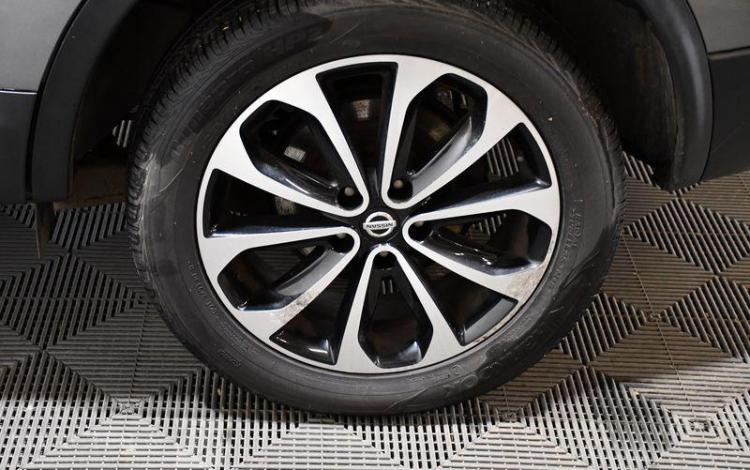 NISSAN QASHQAI 1,6 DCI 130 CONNECT EDITION 2WD START/STOP GRIS CC-557-CL