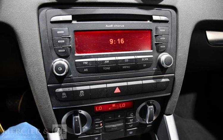AUDI A3 SPORTBACK 1,6 TDI 105 BUSINESS LINE S-TRONIC S&S GRIS CE-654-DT