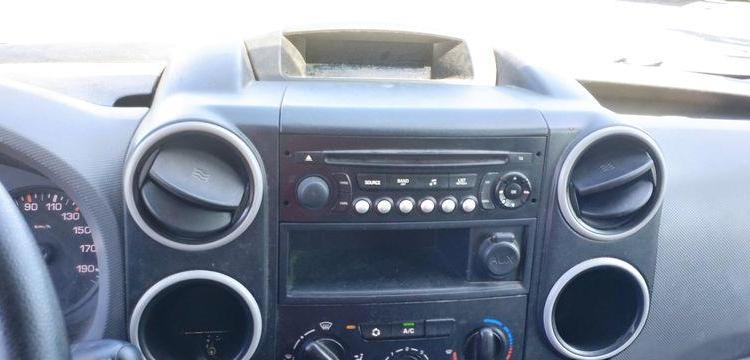 CITROEN BERLINGO NON ROULANT BLANC CL-197-HL
