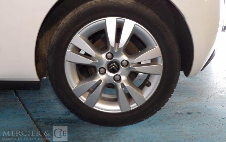 CITROEN DS3 1,4 VTI 95CH AIRDREAM CHIC BLANC CN-071-ZS