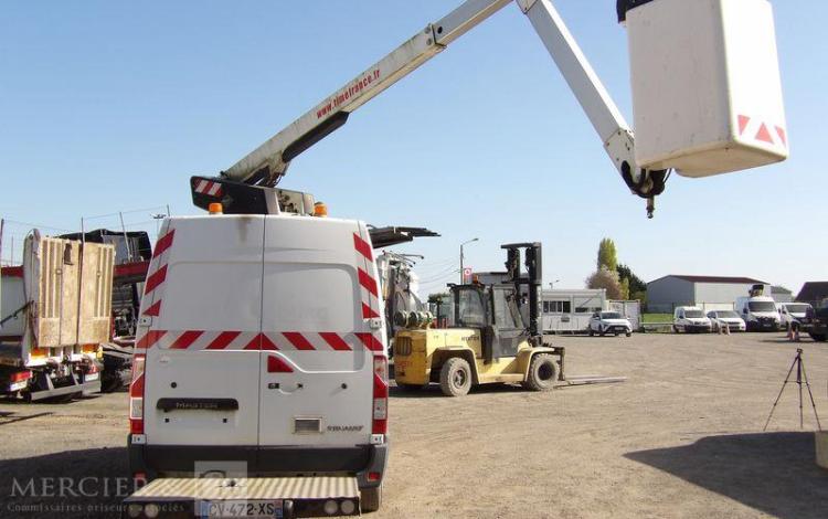 RENAULT MASTER 3 L2H2 F3500 2,3DCI 16 FAP 125 CV AVEC NACELLE TIME ET32LE – 695 HEURES BLANC CV-472-XS