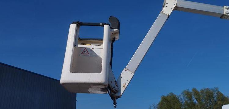 RENAULT MASTER 3 L2H2 F3500 2,3DCI 16 FAP 125 CV AVEC NACELLE TIME ET32LE – 695 HEURES BLANC CV-472-XS