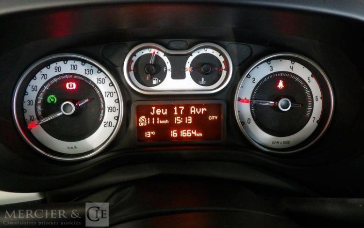 FIAT 500L 1,6 MJT 105CH EASY S&S BLANC CV-967-NB