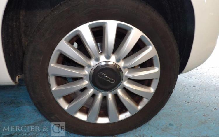 FIAT 500L 1,6 MJT 105CH EASY S&S BLANC CV-967-NB