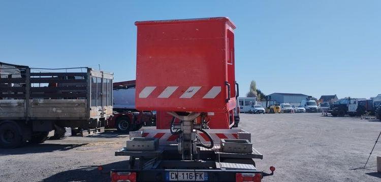 IVECO 35S11 AVEC NACELLE MULTITEL MT202 DS 20M – DIESEL – 4640 HEURES – 90129 KMS ROUGE CW-116-FK
