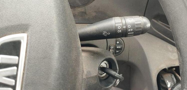 IVECO 35S11 AVEC NACELLE MULTITEL MX170 16M – DIESEL – 3647 HEURES – 111407 KMS ROUGE CY-366-KD