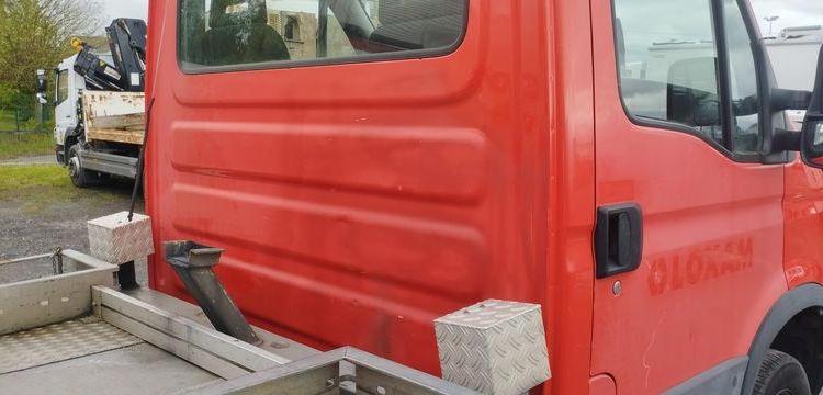 IVECO 35S11 AVEC NACELLE MULTITEL MX170 16M – DIESEL – 3647 HEURES – 111407 KMS ROUGE CY-366-KD