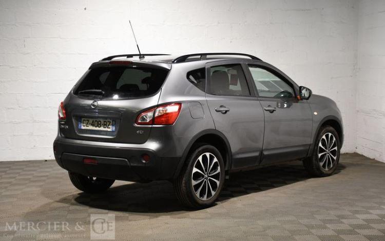 NISSAN QASHQAI 1,5 DCI 110 CONNECT EDITION GRIS CZ-408-BZ