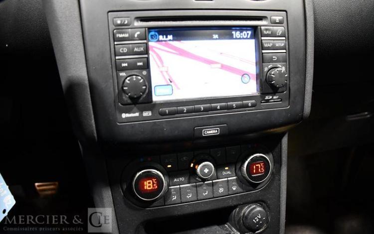 NISSAN QASHQAI 1,5 DCI 110 CONNECT EDITION GRIS CZ-408-BZ