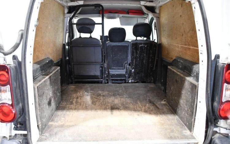 CITROEN BERLINGO 1,6 HDI 75CH 600KG CONFORT BLANC DD-989-ER
