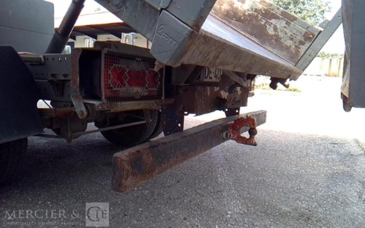 IVECO 35C13 BENNE SIMPLE CABINE COFFRE ROUGE DE-407-JS