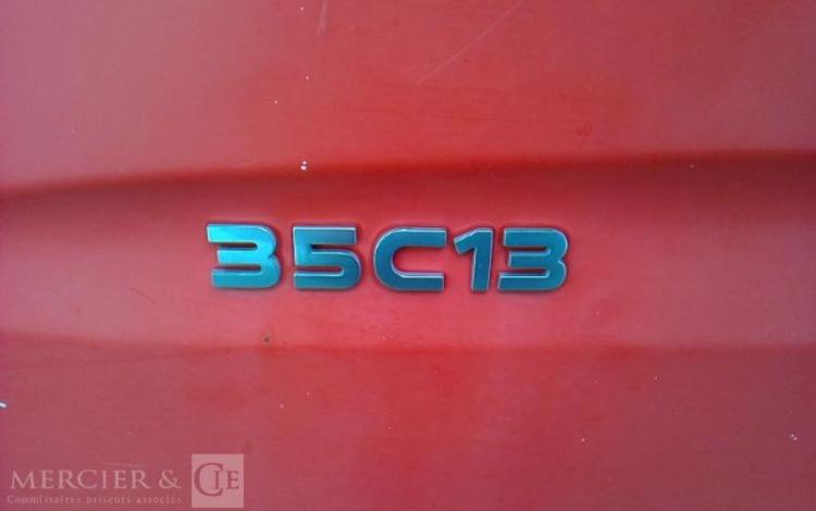 IVECO 35C13 BENNE SIMPLE CABINE COFFRE ROUGE DE-407-JS