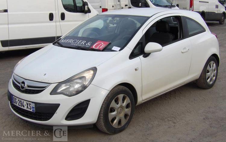 OPEL CORSA 3 PORTES PHASE 2 1.3 CDTI 16V ECOTEC 75 CV – DIESEL – 261474 KMS – AN 2014 BLANC DG-294-XS