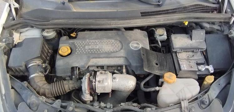 OPEL CORSA 3 PORTES PHASE 2 1.3 CDTI 16V ECOTEC 75 CV – DIESEL – 261474 KMS – AN 2014 BLANC DG-294-XS