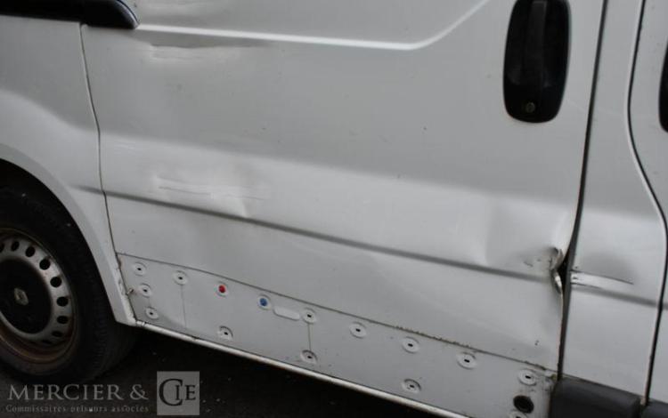 RENAULT TRAFIC FOURGON L1H1 1000 1.6 DCI 115CV BLANC DH-131-CZ