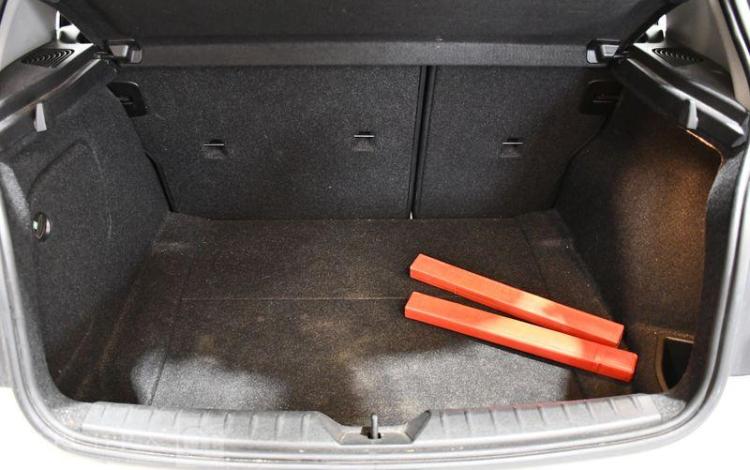 BMW SERIE 1 2,0 116 d 115 LOUNGE BLANC DH-369-KB