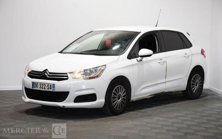 CITROEN C4 1,6 HDI 90CH ATTRACTION BLANC DK-322-SA
