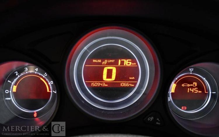 CITROEN C4 1,6 HDI 90CH ATTRACTION BLANC DK-322-SA