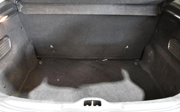 CITROEN C4 CACTUS 1,2 PURETECH 80 FEEL GRIS DM-316-GW