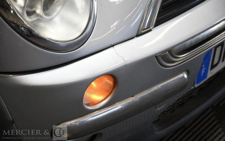 MINI COOPER 1,6 115CH GRIS DM-793-HT