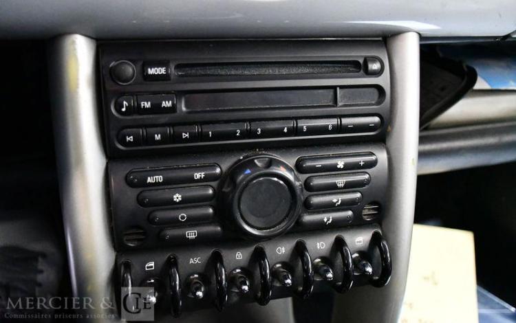 MINI COOPER 1,6 115CH GRIS DM-793-HT