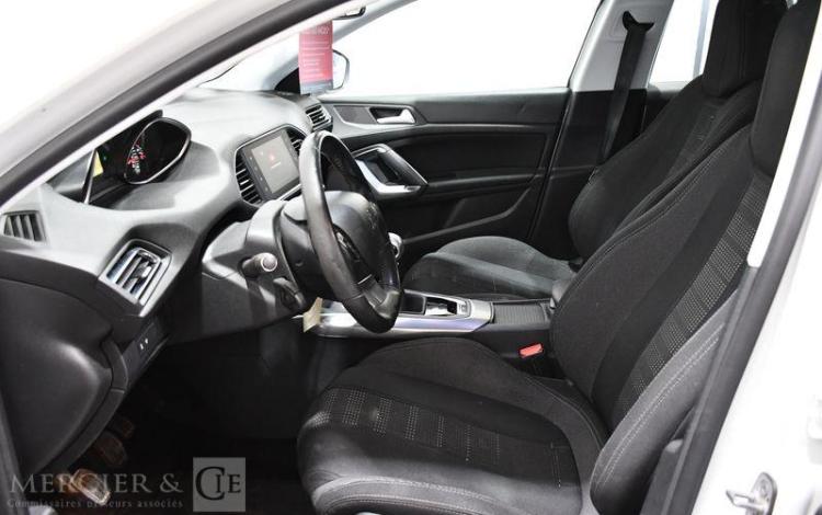 PEUGEOT 308 1,2 PURETECH 130 CH ALLURE S&S BLANC DN-680-YW