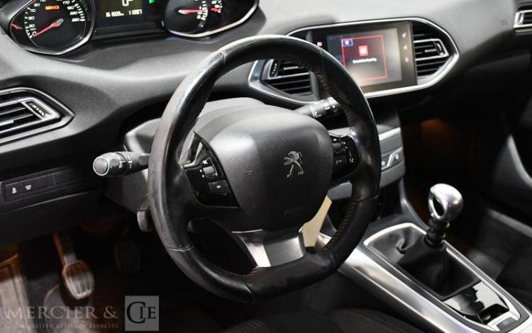 PEUGEOT 308 1,2 PURETECH 130 CH ALLURE S&S BLANC DN-680-YW